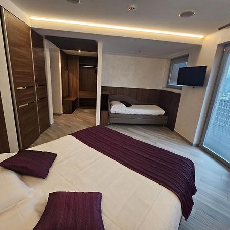 Mito Hotel Шатийон Экстерьер фото